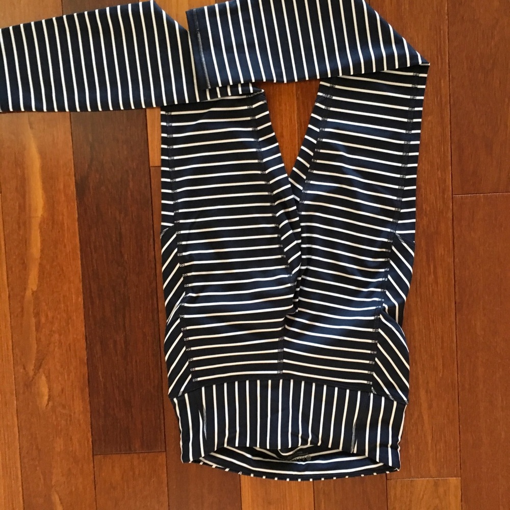 Athleta Striped Contender Tight in Powerlift XXS